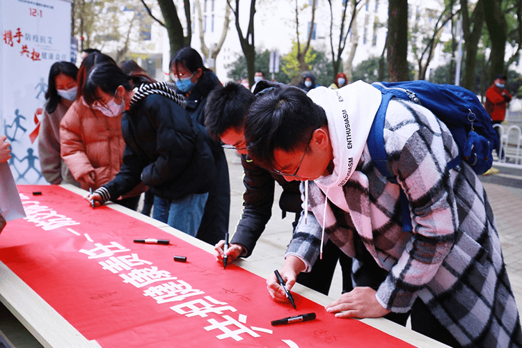 1614575065869840.png 3.png