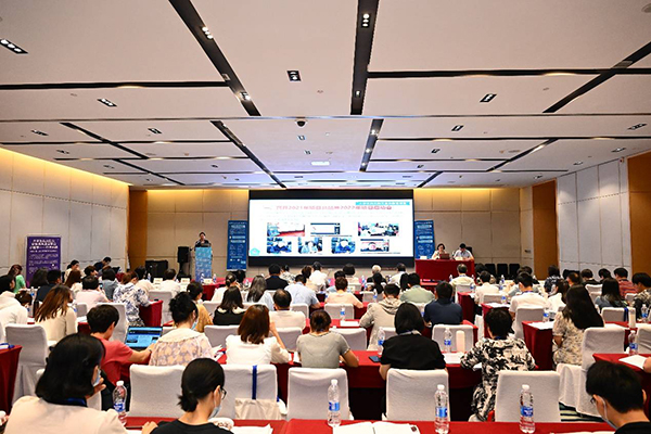 尊龙凯时助力大学生抗艾防艾宣传教育项目再起航 尊龙凯时助力大学生抗艾防艾宣传教育项目再起航